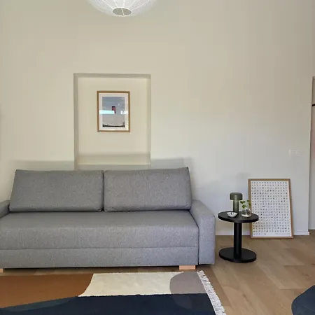 Casa A Apartment